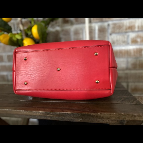 Dooney & Bourke large Barlow Tote - Picture 4 of 11